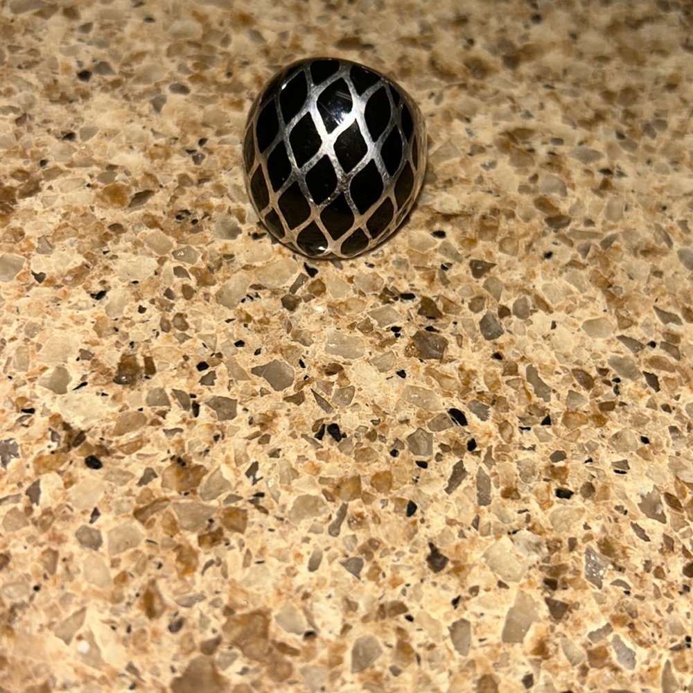 Huge Sterling Silver ‘Dome’ Ring. Substantial Rin… - image 4